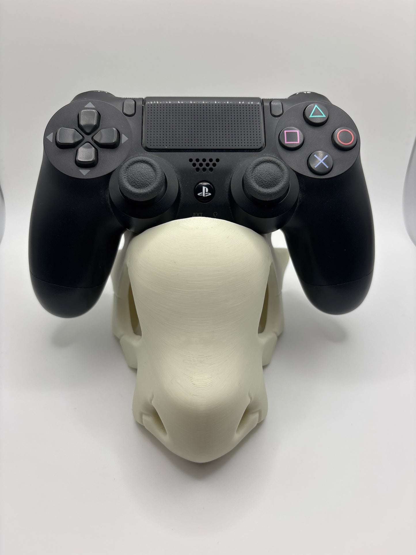 Cubone Controller Stand